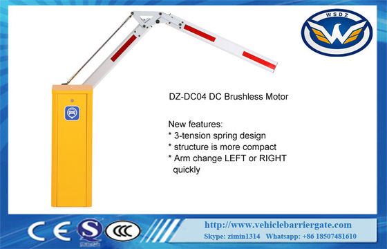 Moteur sans brosse automatique se pliant du bras DC24V de la barrière 6m de boom de sécurité pour le système de parking